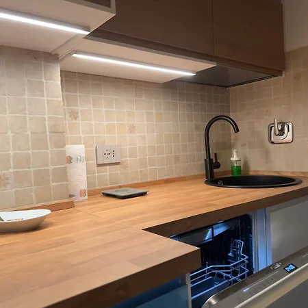 La Dolce In - * Roma